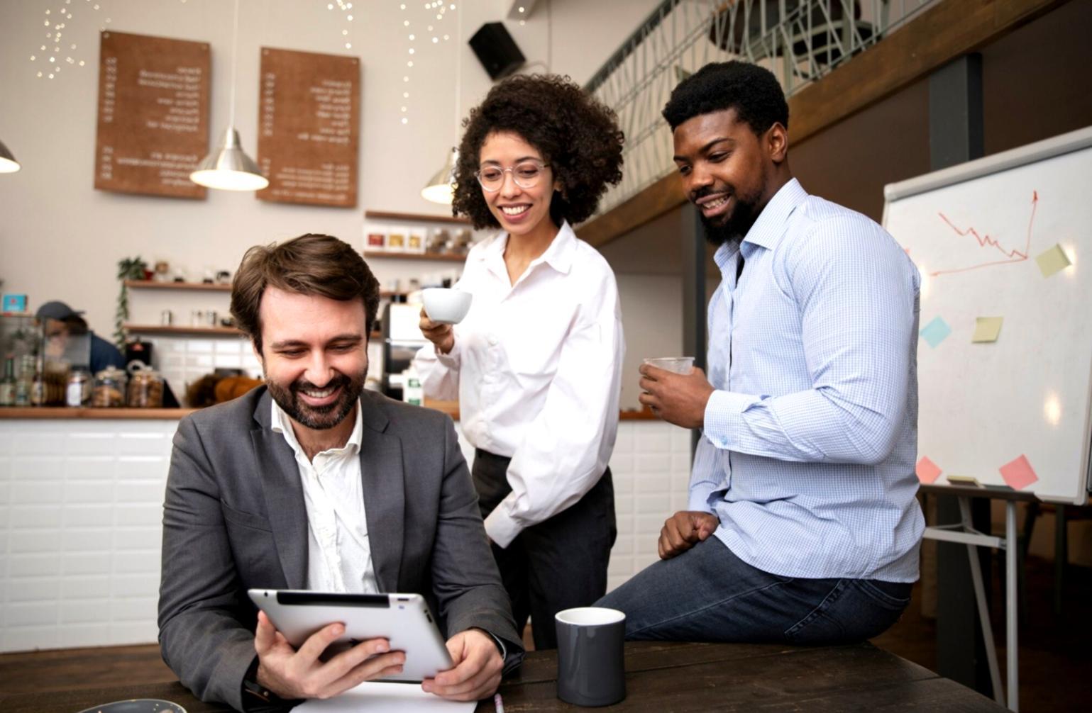 Análisis detallado de datos financieros y métricas empresariales